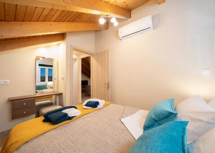 Mimoza\'S Apartment